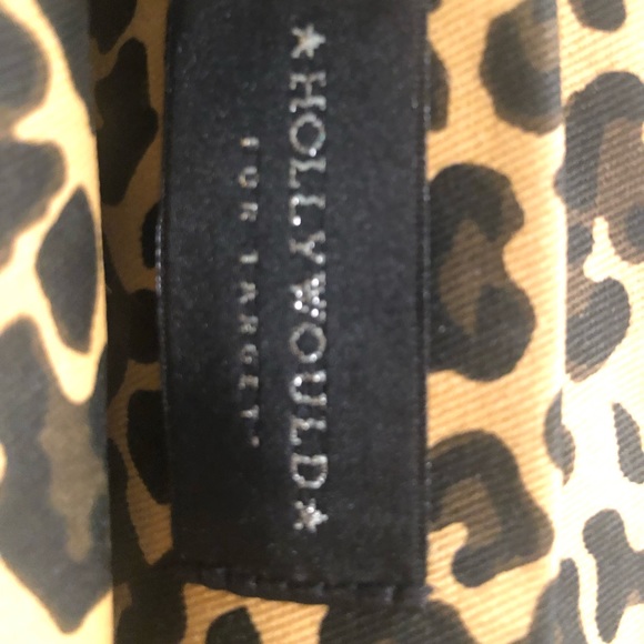 Red Ruffle Clutch - Picture 4 of 5